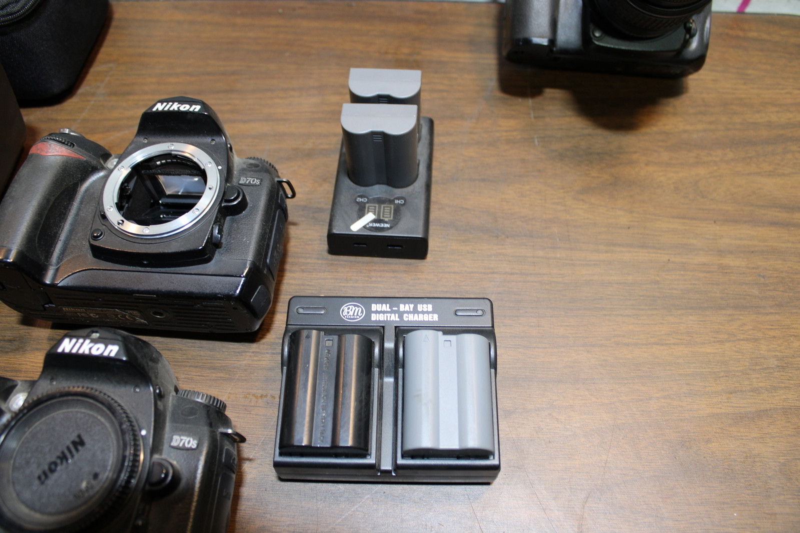 Lot of 3 NIKON Cameras and accessories FOR PARTS! INV=32345