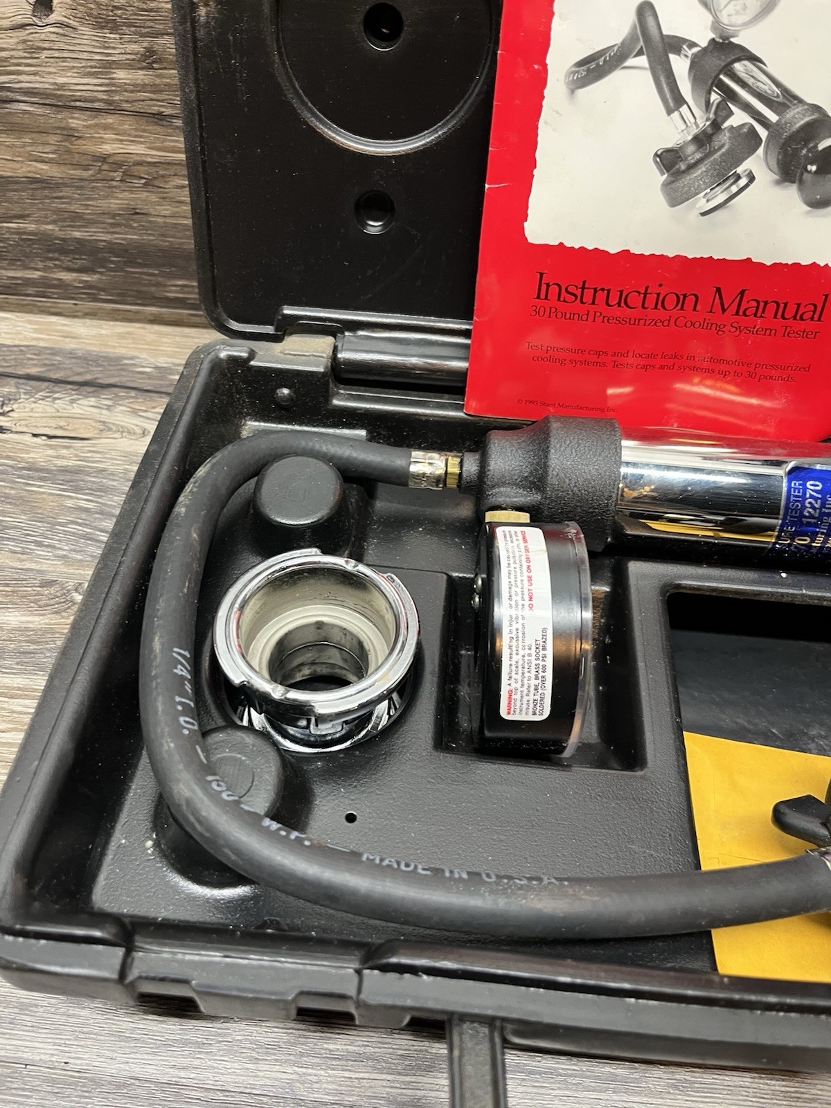 Stant ST270-12270 Pressure Tester Cooling System w/ Case – 1998 USA, Vintage NOS