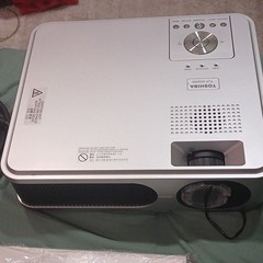 Toshiba TLP-XD2000 Desktop Projector Silver VGA Wired with Remote & Manual